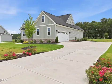 35 Wheatfield Lane Youngsville NC 27596