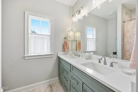 35 Wheatfield Lane Youngsville NC 27596