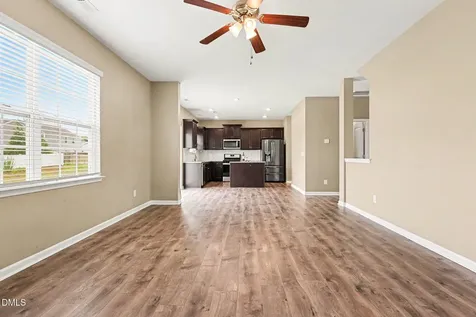 480 N Great White Way Clayton NC 27527