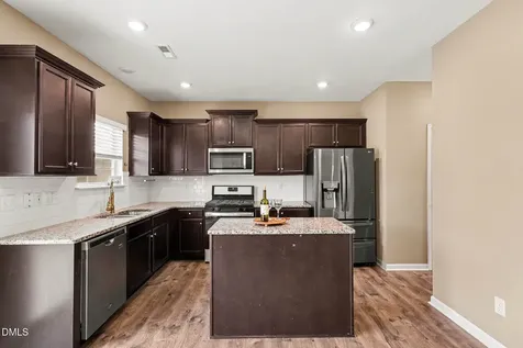 480 N Great White Way Clayton NC 27527