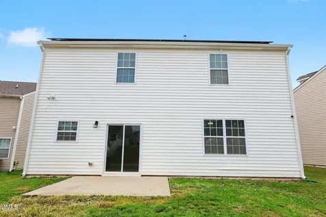 480 N Great White Way Clayton NC 27527