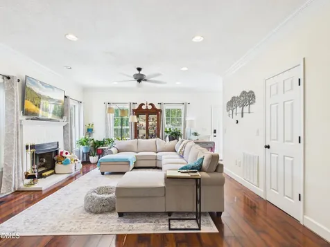 103 Brighton Village Lane Archdale NC 27263