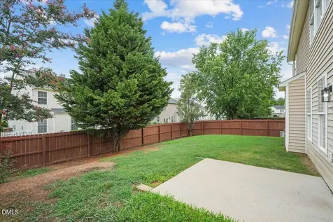 112 Smith Rock Drive Holly Springs NC 27540