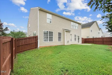 112 Smith Rock Drive Holly Springs NC 27540
