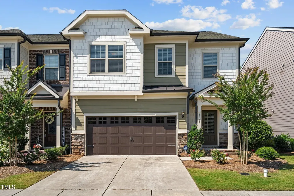 1882 Blue Jay Point Apex NC 27502
