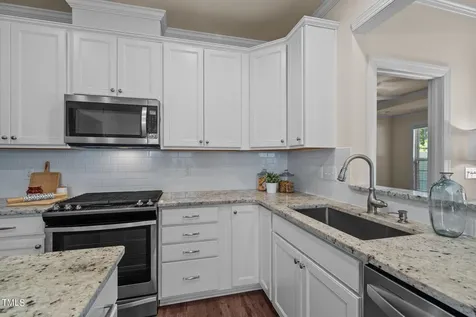 1882 Blue Jay Point Apex NC 27502