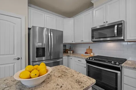 1882 Blue Jay Point Apex NC 27502