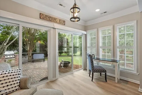 527 Tomkins Loop Cary NC 27519
