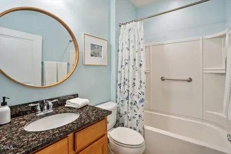 527 Tomkins Loop Cary NC 27519