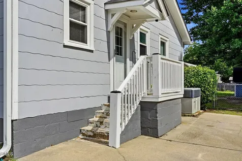 116 W Academy Street Wendell NC 27591