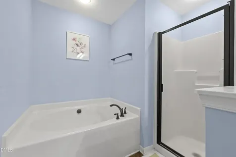 442 Panorama View Loop Cary NC 27519