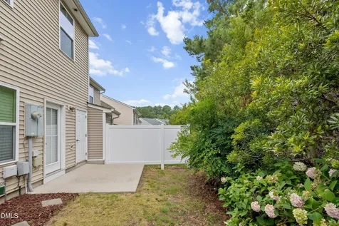 442 Panorama View Loop Cary NC 27519