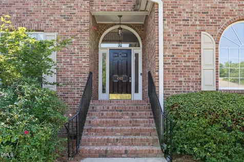 2103 W Marilyn Circle Cary NC 27513