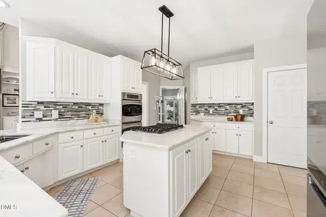 2103 W Marilyn Circle Cary NC 27513