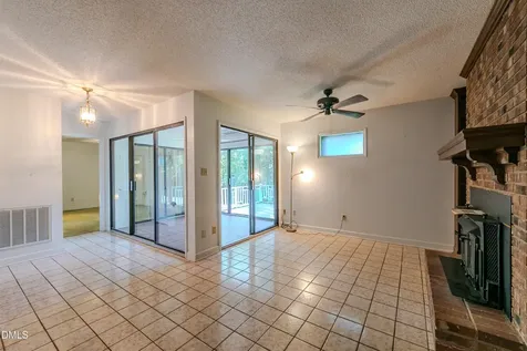 1805 Albacore Lane Raleigh NC 27612
