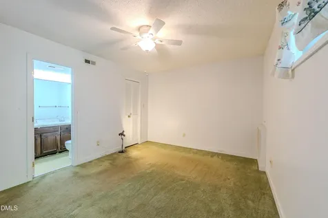 1805 Albacore Lane Raleigh NC 27612