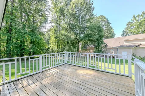 1805 Albacore Lane Raleigh NC 27612