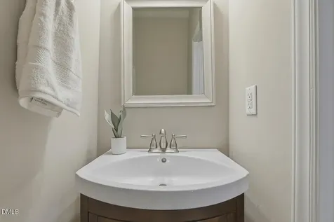 1748 Town Home Drive Apex NC 27502