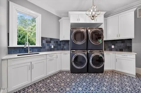 1421 Alpine Crk Drive Raleigh NC 27614