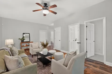 806 Carved Oak Drive Durham NC 27707
