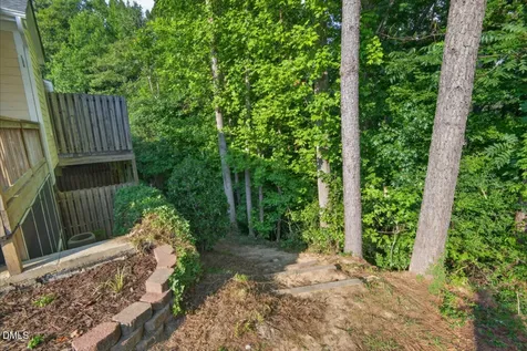 806 Carved Oak Drive Durham NC 27707