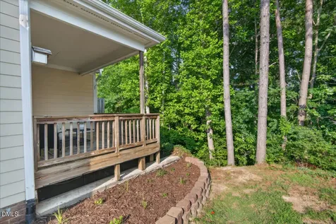 806 Carved Oak Drive Durham NC 27707