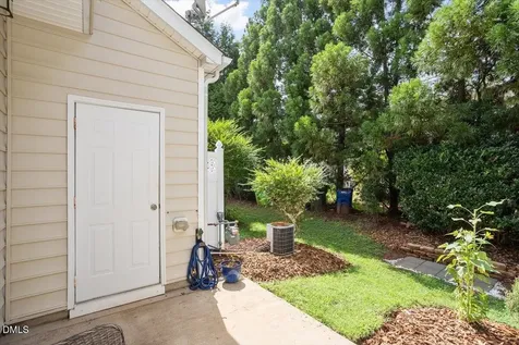 7837 Spungold Street Raleigh NC 27617