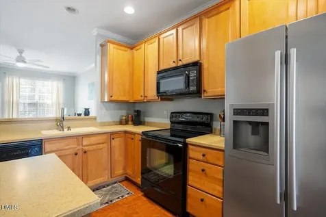 7837 Spungold Street Raleigh NC 27617