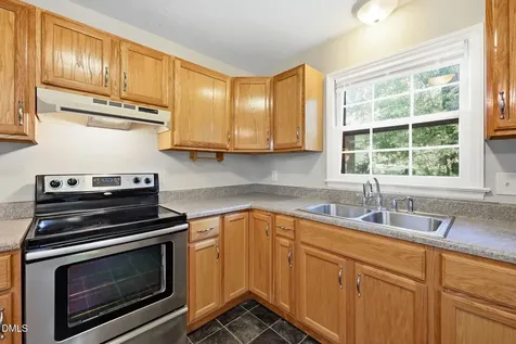 909 Bryn Mawr Court Apex NC 27502