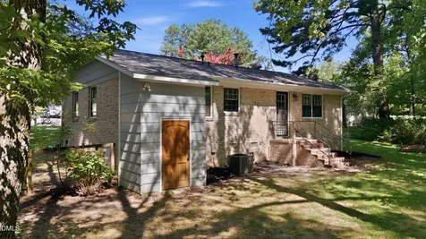 909 Bryn Mawr Court Apex NC 27502
