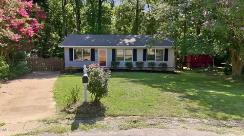 909 Bryn Mawr Court Apex NC 27502