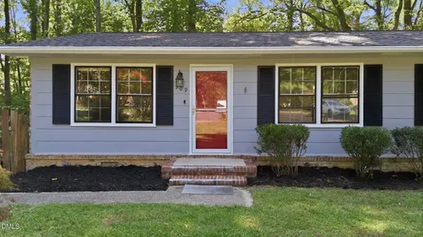 909 Bryn Mawr Court Apex NC 27502