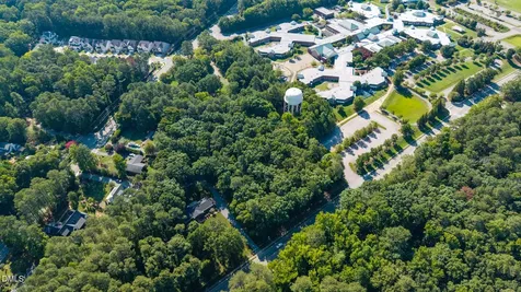 1006 Old Fayetteville Road Chapel Hill NC 27516