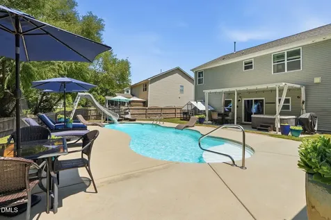 709 Harvest Point Drive Fuquay Varina NC 27526