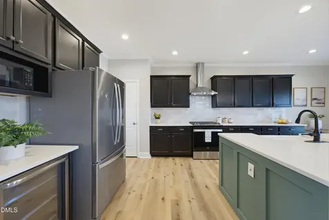 6209 Hirondelle Court Holly Springs NC 27540