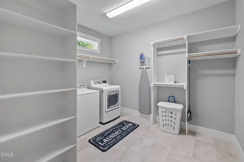 336 W Earp Street Holly Springs NC 27540