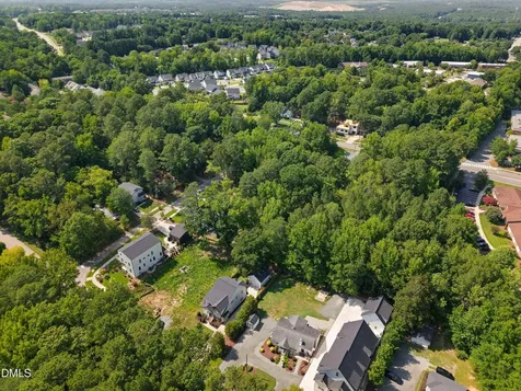 336 W Earp Street Holly Springs NC 27540