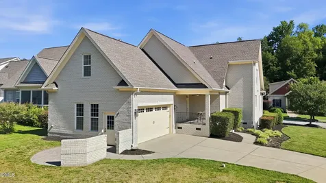 1352 Old Bramble Lane Fuquay Varina NC 27526