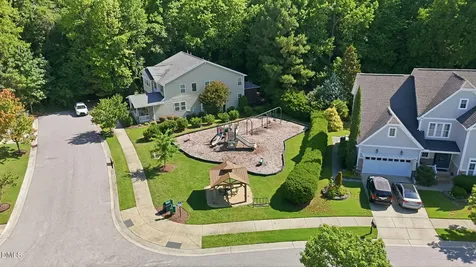 1352 Old Bramble Lane Fuquay Varina NC 27526