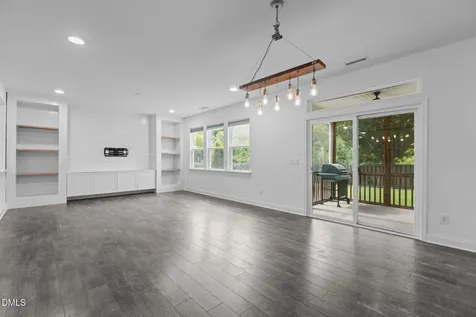 209 S Harrison Place Lane Fuquay Varina NC 27526