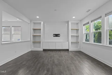 209 S Harrison Place Lane Fuquay Varina NC 27526