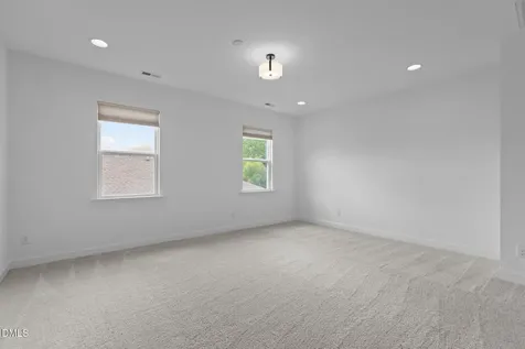 209 S Harrison Place Lane Fuquay Varina NC 27526