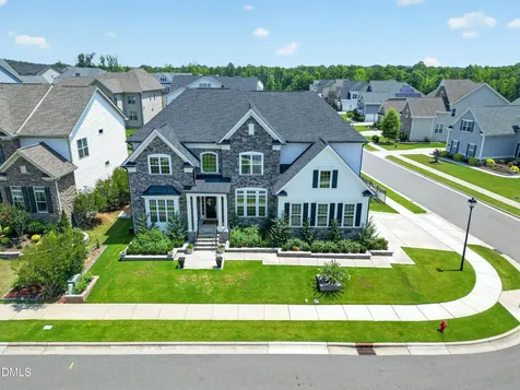 235 Weddington Park Lane Apex NC 27523