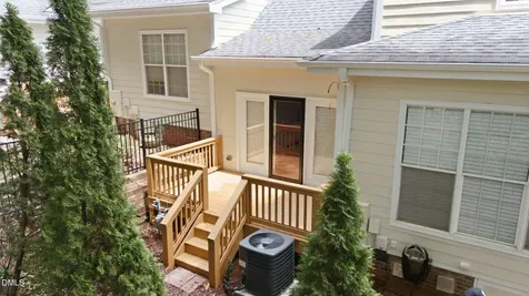 8305 Amber Leaf Court Raleigh NC 27612