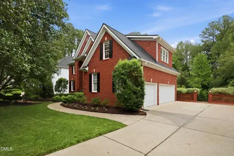 202 Briardale Avenue Cary NC 27519