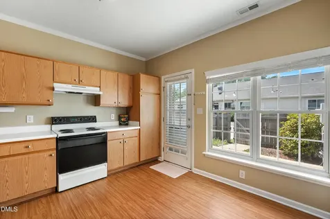 329 Commons Drive Holly Springs NC 27540