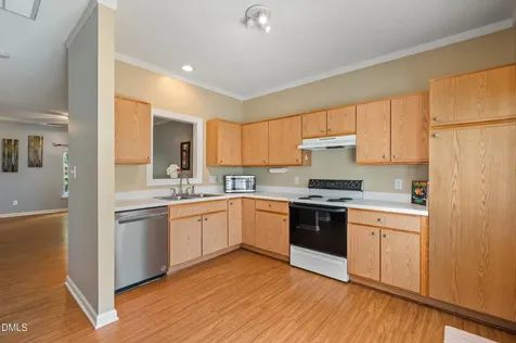 329 Commons Drive Holly Springs NC 27540