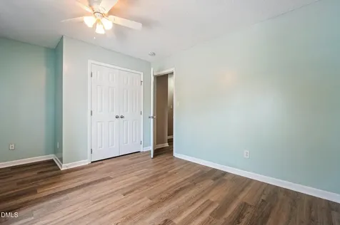 329 Commons Drive Holly Springs NC 27540