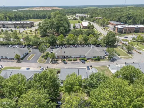329 Commons Drive Holly Springs NC 27540