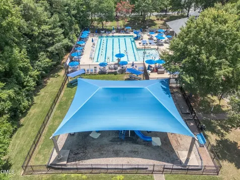 329 Commons Drive Holly Springs NC 27540